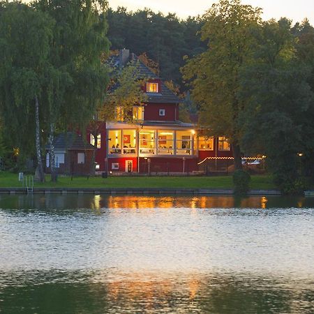 Leutloff'S Am See Цойтен Экстерьер фото