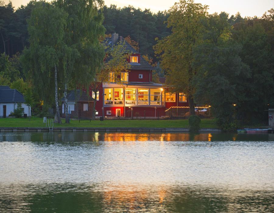Leutloff'S Am See Цойтен Экстерьер фото